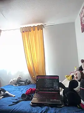 VictoriaGerard Pink online show from 11-21-25, 04:05