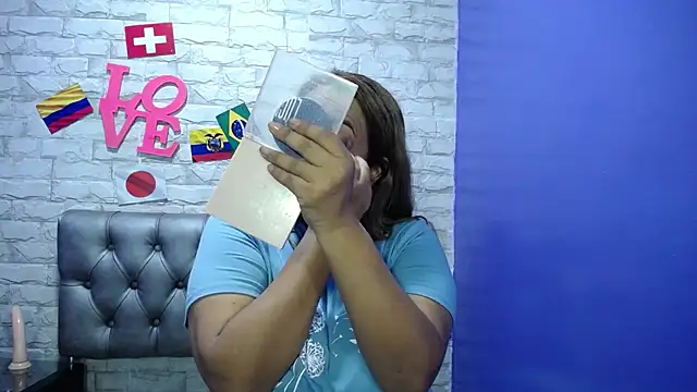Milf-Prettyboobs online show from 06-21-26, 10:51