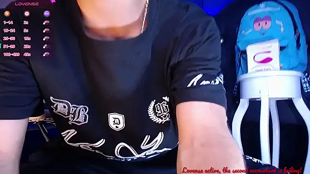 dareck 18 online show from 09-30-25, 12:04