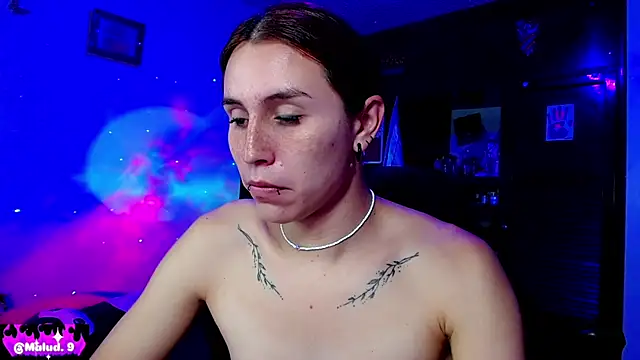 Snapshot of Malud09 chatting on 03-13-26, 10:11 Malud09 online show from 03-13-26, 10:11