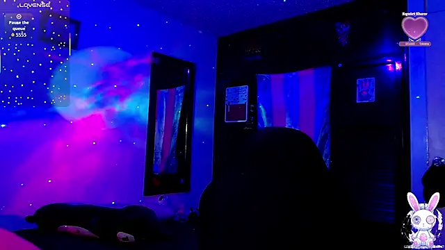 Snapshot of Malud09 chatting on 03-18-26, 12:08 Malud09 online show from 03-18-26, 12:08