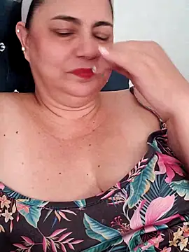 Snapshot of michellrodriguez chatting on 10-05-25, 08:40 michellrodriguez online show from 10-05-25, 08:40