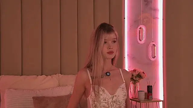 BellaSecrett online show from 09-14-25, 02:38