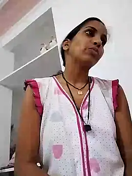 Hotty-Nidhi online show from 03-12-25, 03:13