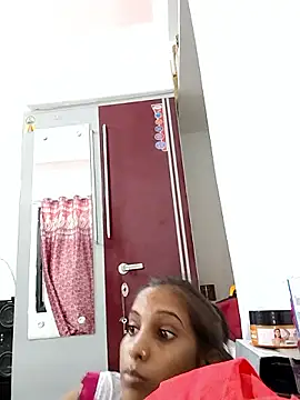 Hotty-Nidhi online show from 09-10-25, 04:01