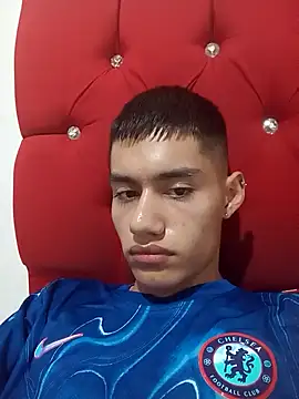 Zeusomauricio online show from 10-05-25, 04:33