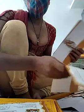 indiancute43 online show from 03-15-25, 05:19