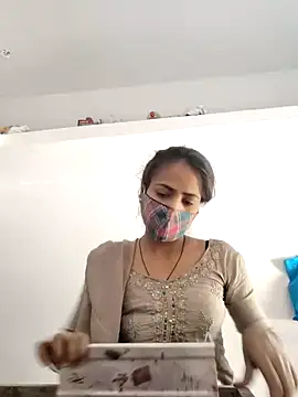 indiancute43 online show from 03-23-25, 06:58