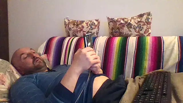 maxxxio12 online show from 03-17-26, 08:23