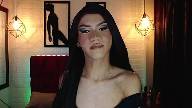 agatha rodriguez online show from 10-06-25, 01:41