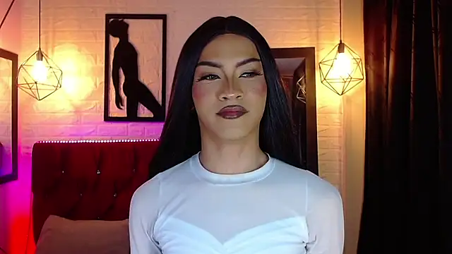 agatha rodriguez online show from 11-11-25, 02:17