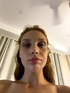 Snapshot of Nastyusha_bc chatting on 10-27-25, 06:01 Nastyusha bc online show from 10-27-25, 06:01