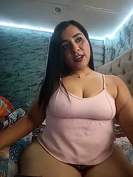 L ucero online show from 10-22-25, 03:51