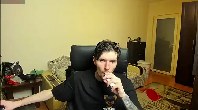 Snapshot of JustinPorno chatting on 03-12-25, 11:54 JustinPorno online show from 03-12-25, 11:54