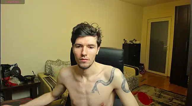 Snapshot of JustinPorno chatting on 03-19-25, 05:52 JustinPorno online show from 03-19-25, 05:52