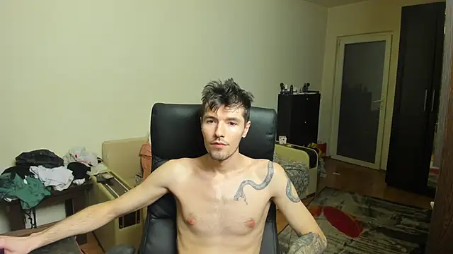Snapshot of JustinPorno chatting on 09-15-25, 05:13 JustinPorno online show from 09-15-25, 05:13