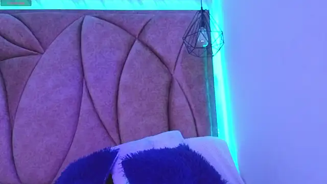 Kanela miller  online show from 06-11-26, 12:14