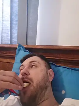 hugedickedd online show from 02-20-26, 06:37