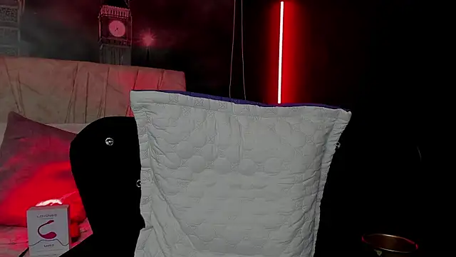 Snapshot of Lilith_Thompson chatting on 03-14-25, 06:39 Lilith Thompson online show from 03-14-25, 06:39