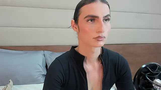 Snapshot of shantall_skinny chatting on 09-10-25, 07:25 shantall skinny online show from 09-10-25, 07:25