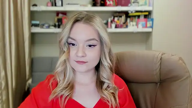 Snapshot of Kara_Smith_ chatting on 02-22-26, 10:52 Kara Smith online show from 02-22-26, 10:52