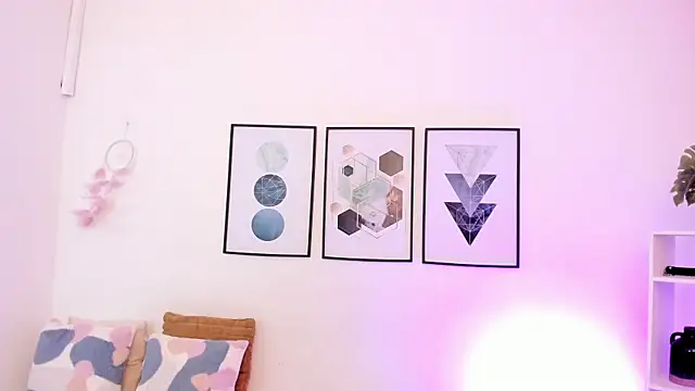 dullce77 online show from 09-10-25, 07:25