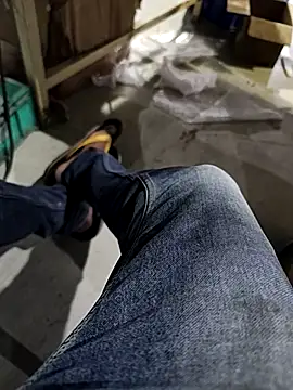 Snapshot of pmr1997 chatting on 03-19-25, 10:20 pmr1997 online show from 03-19-25, 10:20