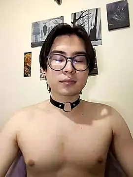 Snapshot of Dante_Gothic chatting on 03-14-25, 02:31 Dante Gothic online show from 03-14-25, 02:31