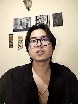 Snapshot of Dante_Gothic chatting on 03-19-25, 04:14 Dante Gothic online show from 03-19-25, 04:14