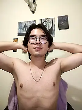 Snapshot of Dante_Gothic chatting on 03-19-25, 10:44 Dante Gothic online show from 03-19-25, 10:44