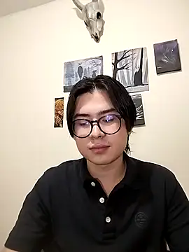 Snapshot of Dante_Gothic chatting on 03-20-25, 03:56 Dante Gothic online show from 03-20-25, 03:56