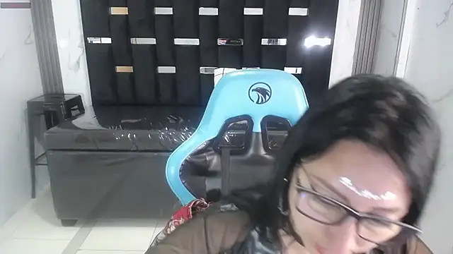 valeria a1 online show from 10-29-25, 03:14