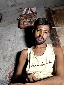 India HOT23 online show from 10-25-25, 06:46