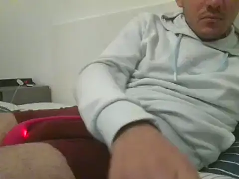 Snapshot of nico34000_sexy chatting on 03-21-25, 05:12 nico34000 sexy online show from 03-21-25, 05:12