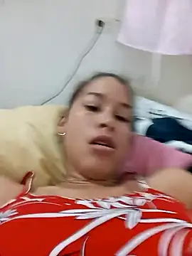 Snapshot of Sexi_girl29 chatting on 10-18-25, 08:26 Sexi girl29 online show from 10-18-25, 08:26