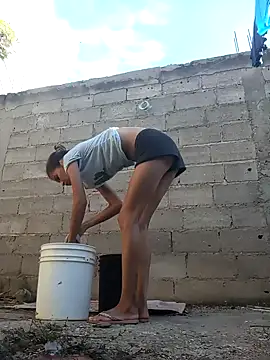 Snapshot of Sexi_girl29 chatting on 10-18-25, 08:31 Sexi girl29 online show from 10-18-25, 08:31