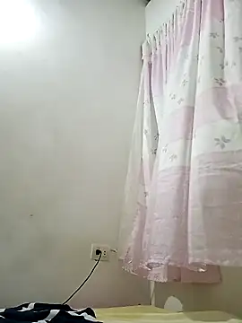 Snapshot of Sexi_girl29 chatting on 11-01-25, 09:33 Sexi girl29 online show from 11-01-25, 09:33