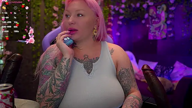 BlackedBarbie online show from 10-18-25, 07:36