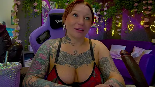 Snapshot of BlackedBarbie chatting on 03-07-26, 06:49 BlackedBarbie online show from 03-07-26, 06:49