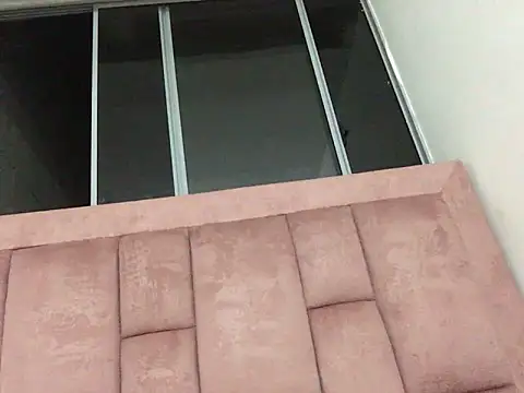 skyler1195 online show from 11-15-25, 12:52