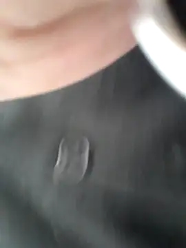 Snapshot of Nick-Ox chatting on 11-11-25, 04:23 Nick-Ox online show from 11-11-25, 04:23