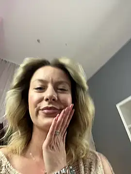 AnnastasiaMills online show from 05-11-26, 07:55