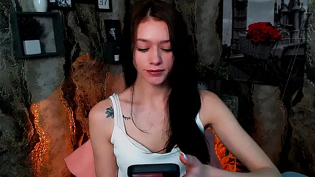 LanaTey online show from 01-19-26, 02:43