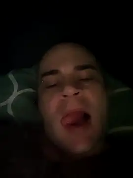 Snapshot of 19ribon chatting on 12-21-25, 10:33 19ribon online show from 12-21-25, 10:33