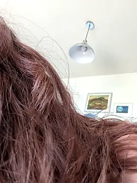 Snapshot of Petite_Juicy_Olive chatting on 07-13-26, 11:24 Petite Juicy Olive online show from 07-13-26, 11:24
