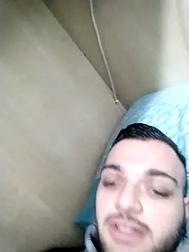 Snapshot of Francescodicristina44 chatting on 03-08-26, 08:45 Francescodicristina44 online show from 03-08-26, 08:45