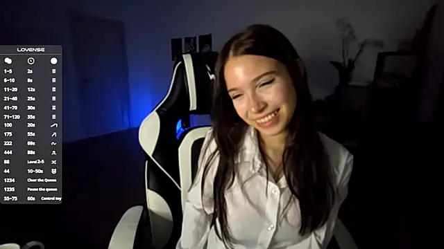 MayAgard online show from 10-24-25, 07:32