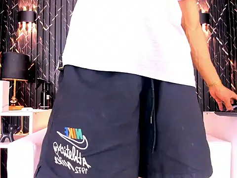 Snapshot of Gregory_Sforza chatting on 03-24-26, 02:38 Gregory Sforza online show from 03-24-26, 02:38