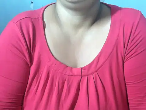 Snapshot of clover_cams1874 chatting on 09-17-25, 05:58 clover cams1874 online show from 09-17-25, 05:58