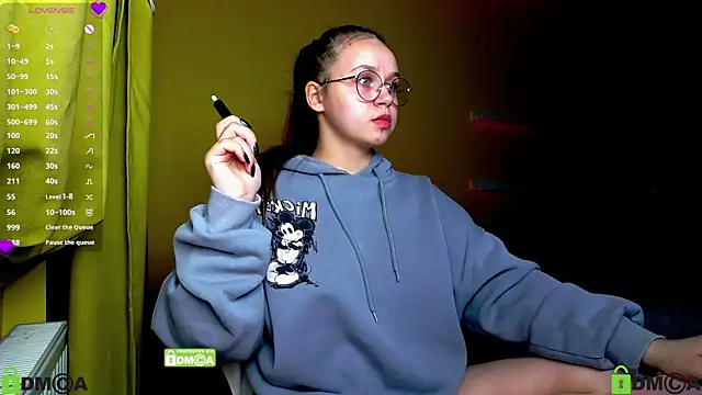 Lilysweet13 online show from 10-27-25, 01:48